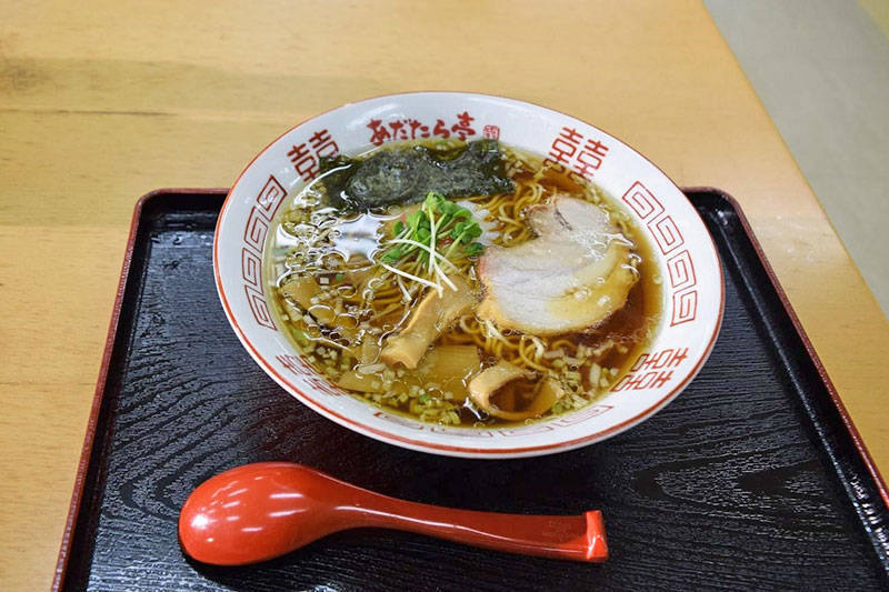 f:id:sakumaga:20200221152626j:plain 理想の高速サービスエリアラーメン