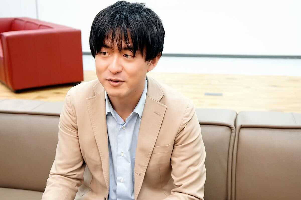 目標は「世界一のeスポーツアナウンサー」